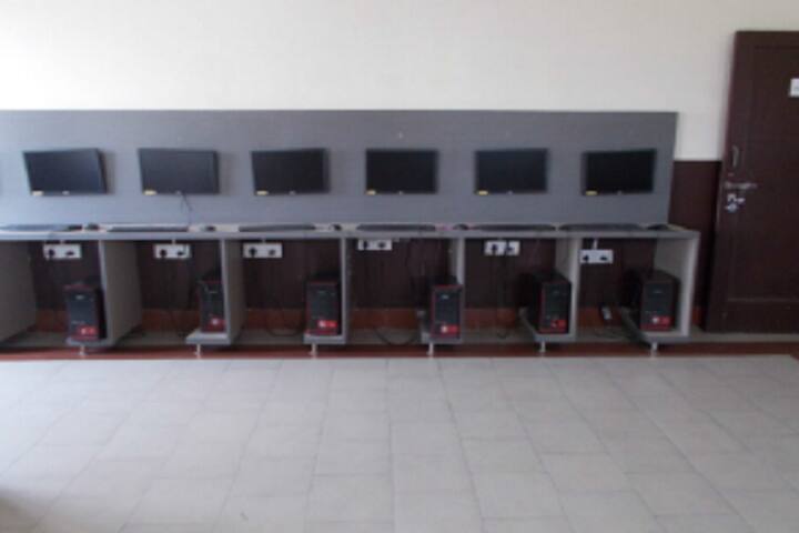 SMD Girls College of Education campus in Faridkot, Punjab, India — photo 3