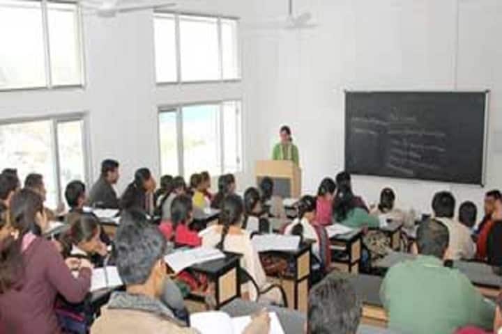 Rayat Bahra College of Law campus in Hoshiarpur, Punjab, India — photo 2