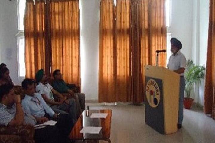 Rayat Bahra College of Law campus in Hoshiarpur, Punjab, India — photo 3