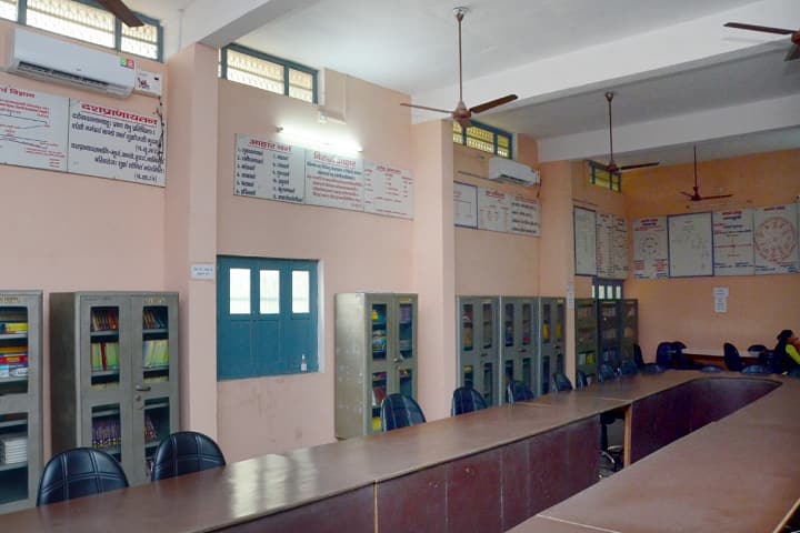 Murari Lal Rasiwasia Ayurvedic College and Hospital campus in Charkhi Dadri, Haryana, India — photo 2