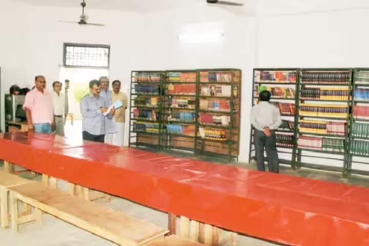 Rajesh Pandey College of Law campus in Lucknow, Uttar Pradesh, India — photo 3