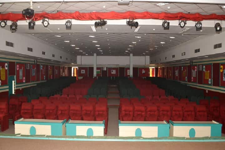 ITS Institute of Health and Allied Sciences campus in Muradnagar, Uttar Pradesh, India — photo 2