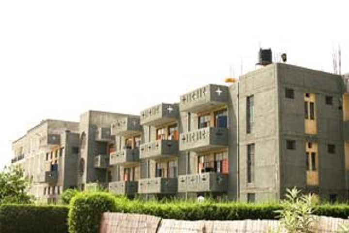 ITS Institute of Health and Allied Sciences campus in Muradnagar, Uttar Pradesh, India — photo 3