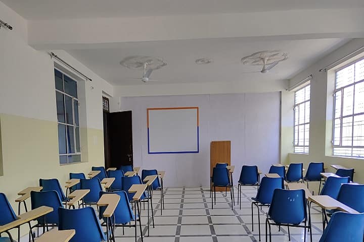 SKD TT Mahila College campus in Dausa, Rajasthan, India — photo 6