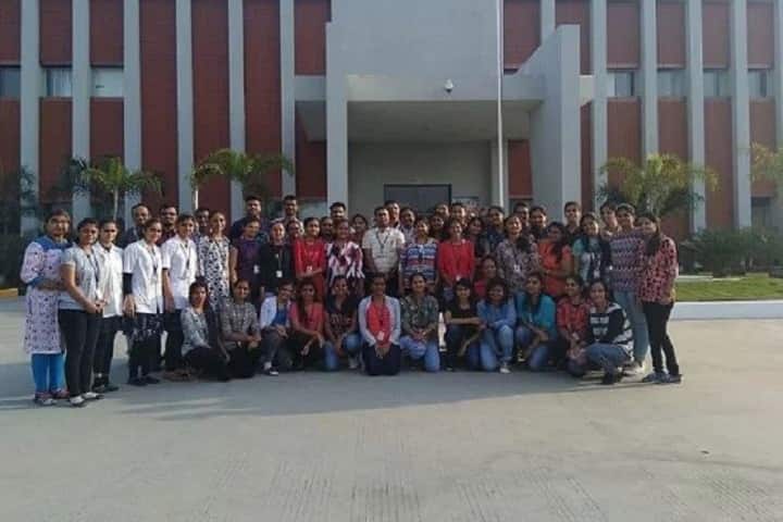 Pioneer Physiotherapy College campus in Vadodara, Gujarat, India — photo 3