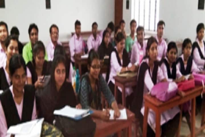 Tarifa Memorial Teachers Training College campus in Murshidabad, West Bengal, India — photo 3