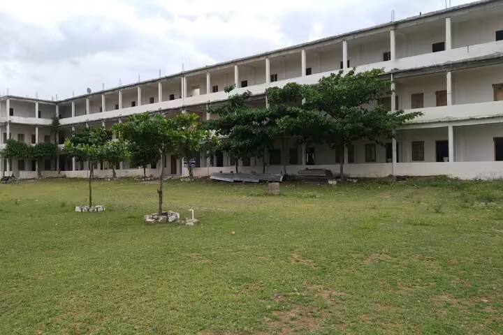 Jonnakuti Rami Reddy BEd College campus in Prakasam, Andhra Pradesh, India — photo 1