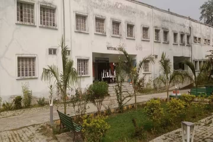 Primary Teacher Education College campus in Patahi, Bihar, India — photo 2