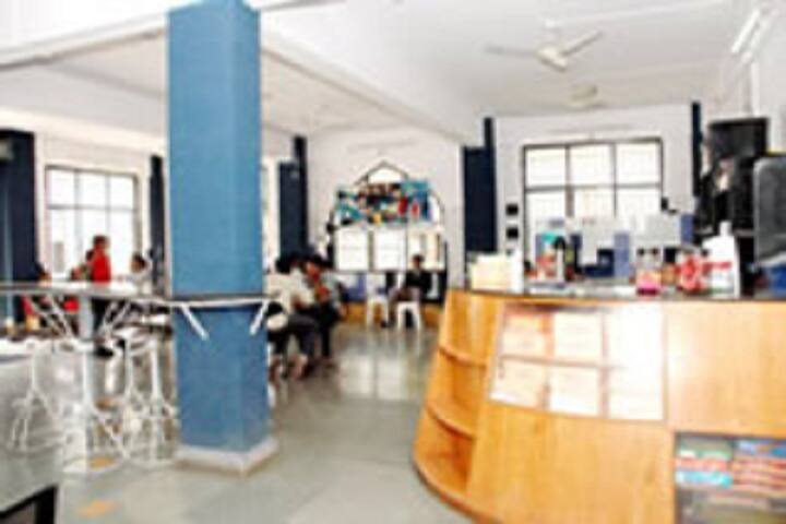MCE Society's Junior College of Education campus in Pune, Maharashtra, India — photo 4