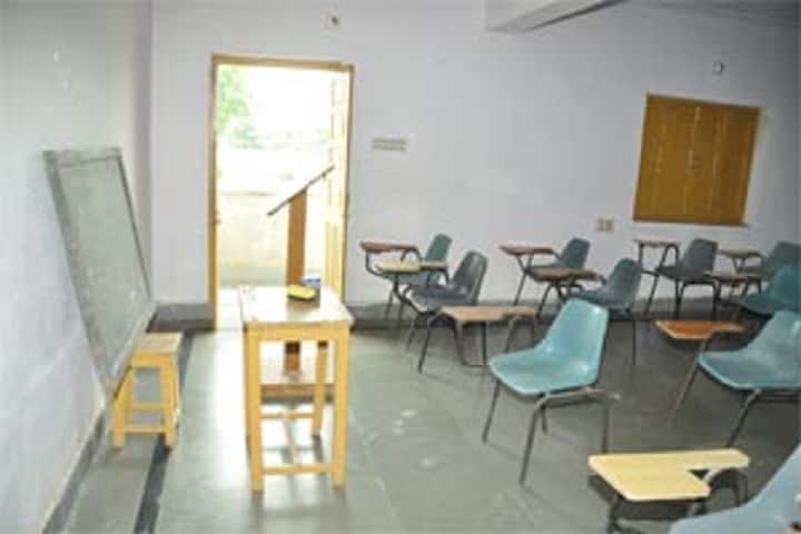 Meera Mahila College D El Ed campus in Chittorgarh, Rajasthan, India — photo 4