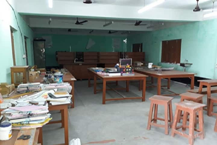 Shyamangini Kundu College of Education campus in Murshidabad, West Bengal, India — photo 4