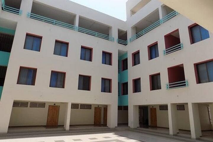Diwaliba Polytechnic campus in Mahuva, Gujarat, India — photo 5