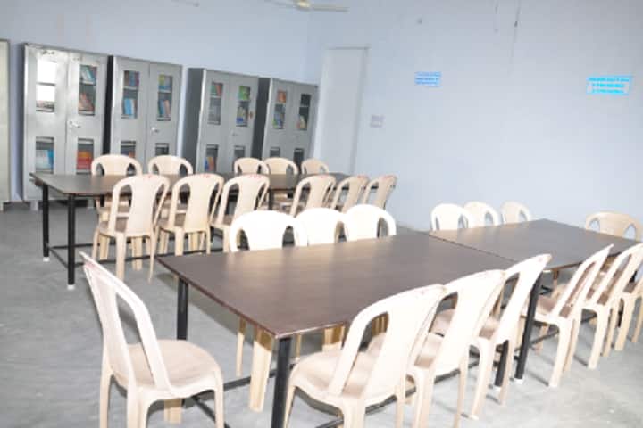 Sri Guru RamDass College of Education campus in Amritsar, Punjab, India — photo 2