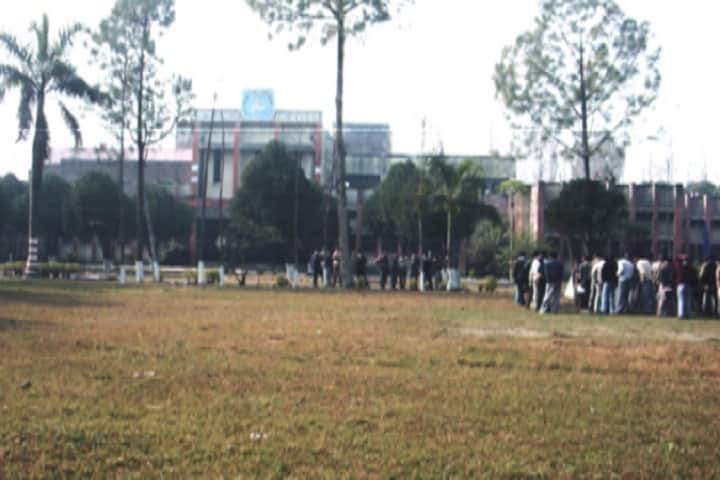 Ganna Utpadak Mahavidyalaya campus in Bareilly, Uttar Pradesh, India — photo 2
