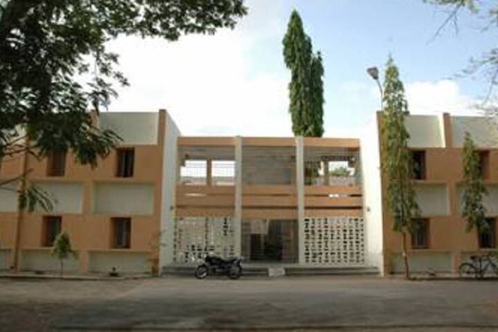 Post Graduate Institute of Agri Business Management campus in Junagadh, Gujarat, India — photo 6