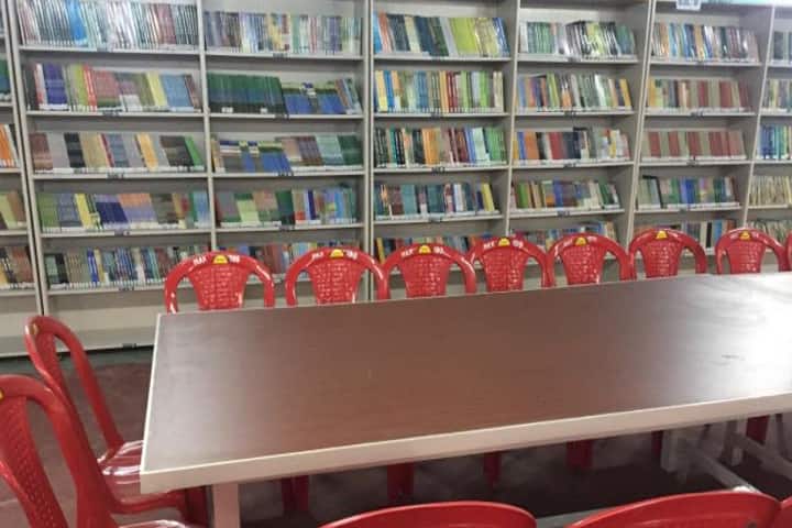 Max Institute of Teacher's Training campus in Ramgarh, Jharkhand, India — photo 4