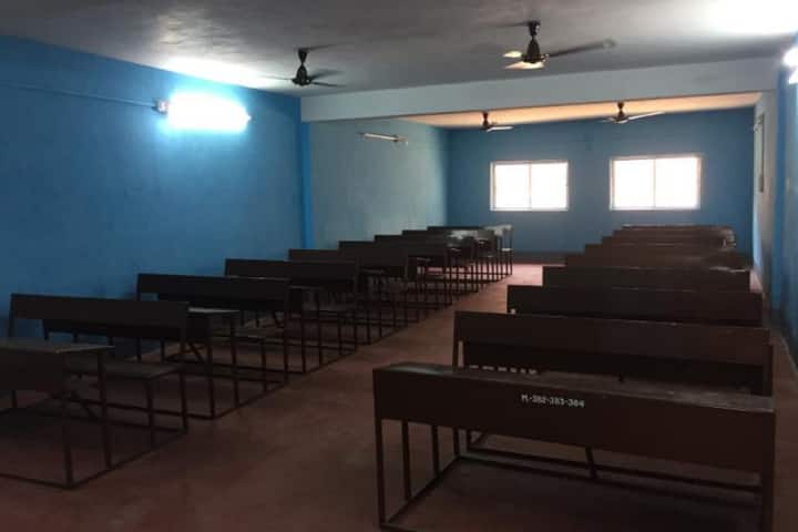 Max Institute of Teacher's Training campus in Ramgarh, Jharkhand, India — photo 6