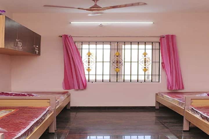 Meera College of Arts and Science for Women campus in Ariyalur, Tamil Nadu, India — photo 2