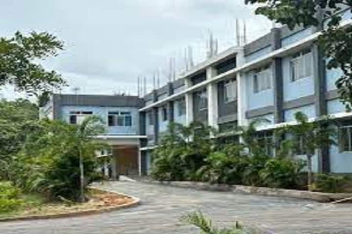 Yuvaguru College of Arts and Science campus in Coimbatore, Tamil Nadu, India — photo 1