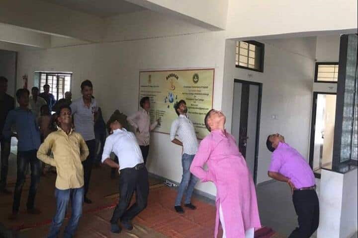 Shri CH Bhil Government Arts and Commerce College campus in Chhota Udaipur, Gujarat, India — photo 3