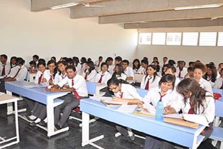 Vogue Institute of Art and Design campus in Bangalore, Karnataka, India — photo 3