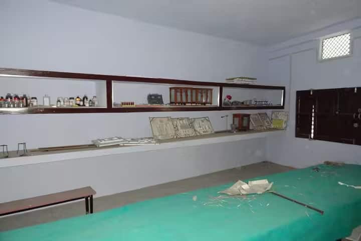 Shri Hanumat Shikshan Sansthan campus in Sultanpur, Uttar Pradesh, India — photo 5