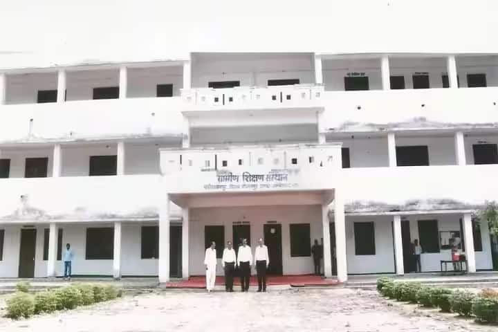 Gramin Shikshan Sansthan campus in Akbarpur, Uttar Pradesh, India — photo 2
