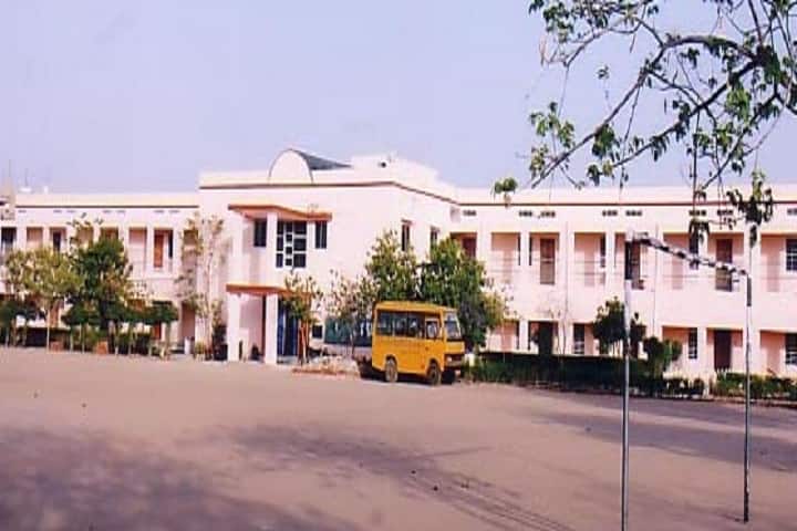 Rajeev Gandhi PG College campus in Tonk, Rajasthan, India — photo 1