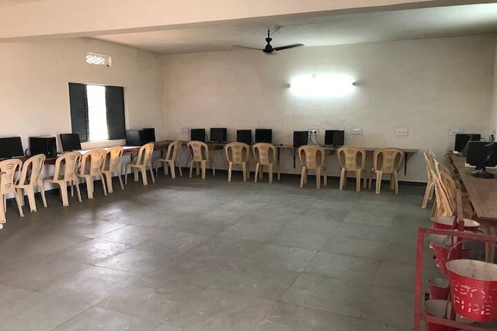 GMR B Ed College campus in Kurnool, Andhra Pradesh, India — photo 4