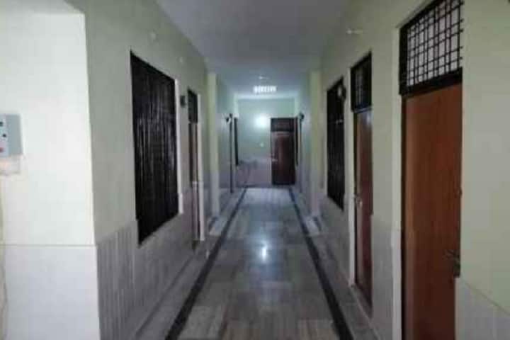 Gyan Kanwar Girls Teachers Training College campus in Ajmer, Rajasthan, India — photo 3