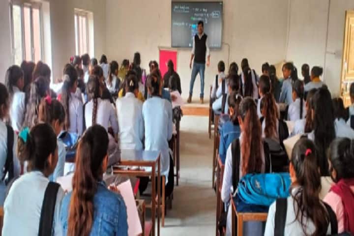 Mahatma Gandhi TT College campus in Dausa, Rajasthan, India — photo 5