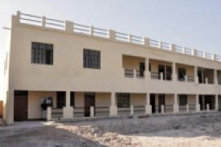 Smt Vidyawati College of Education campus in Jhansi, Uttar Pradesh, India — photo 2