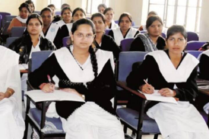 Smt Vidyawati College of Education campus in Jhansi, Uttar Pradesh, India — photo 5