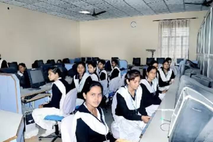 Smt Vidyawati College of Education campus in Jhansi, Uttar Pradesh, India — photo 6
