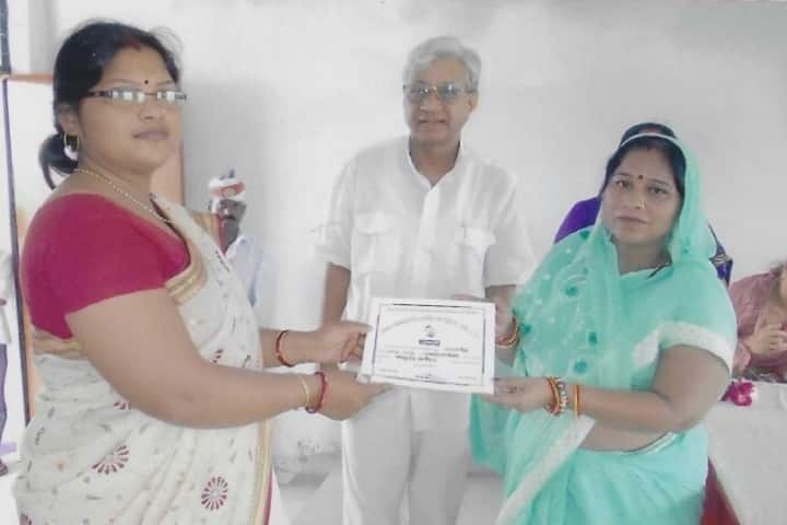 Rama Nath Vimla Devi Khaira Institute of Education campus in Jhansi, Uttar Pradesh, India — photo 6