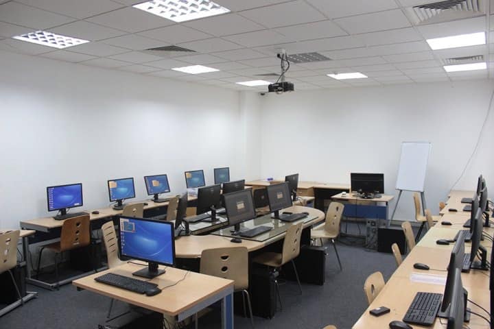 Raffles Design International campus in Mumbai, Maharashtra, India — photo 6