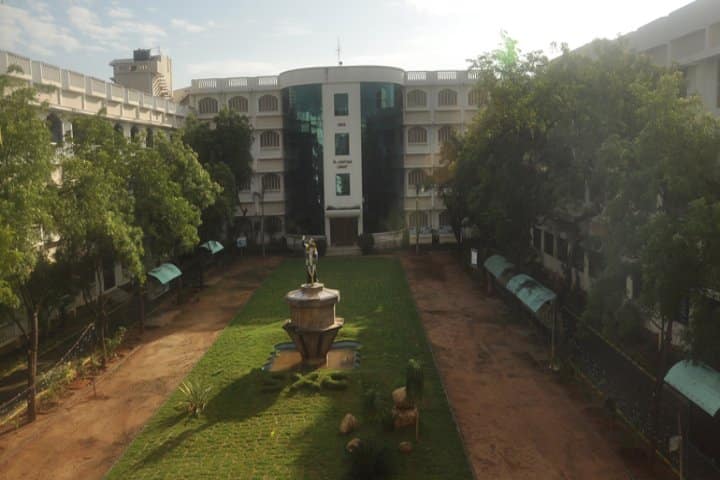 STXAVIERSTN campus in Tirunelveli, Tamil Nadu, India — photo 1