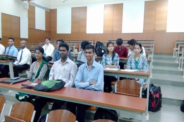 Parvatibai Chowgule College of Arts and Science campus in Margao, Goa, India — photo 4