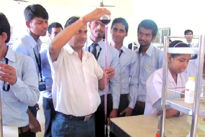 Hi-Tech Institute of Technology campus in Bhubaneswar, Odisha, India — photo 2