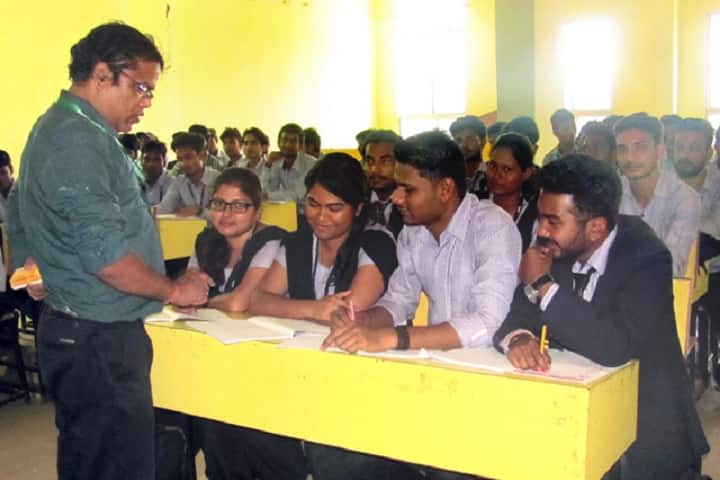 Hi-Tech Institute of Technology campus in Bhubaneswar, Odisha, India — photo 3