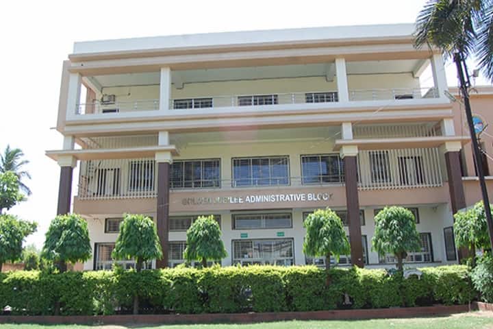 Seva Sadan Shiksha Mahavidyalaya campus in Burhanpur, Madhya Pradesh, India — photo 2
