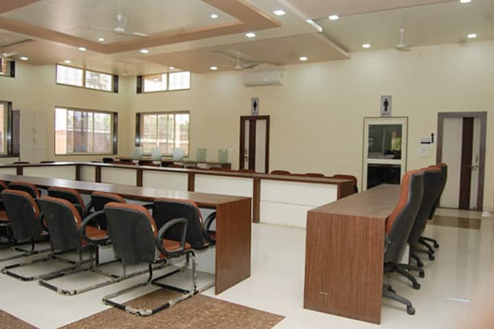 Seva Sadan Shiksha Mahavidyalaya campus in Burhanpur, Madhya Pradesh, India — photo 4
