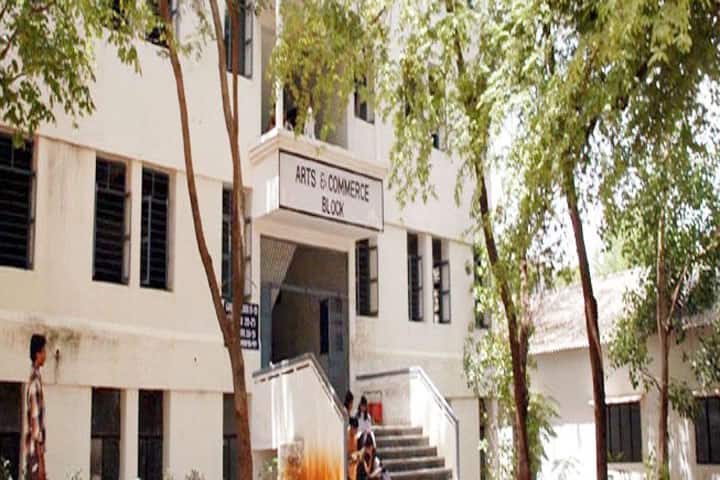 AV College of Arts Science and Commerce, Hyderabad campus in Hyderabad, Telangana, India