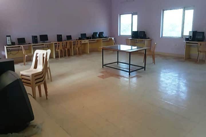 Sanatan Dharam Mahila B Ed College campus in Sri Ganganagar, Rajasthan, India — photo 4