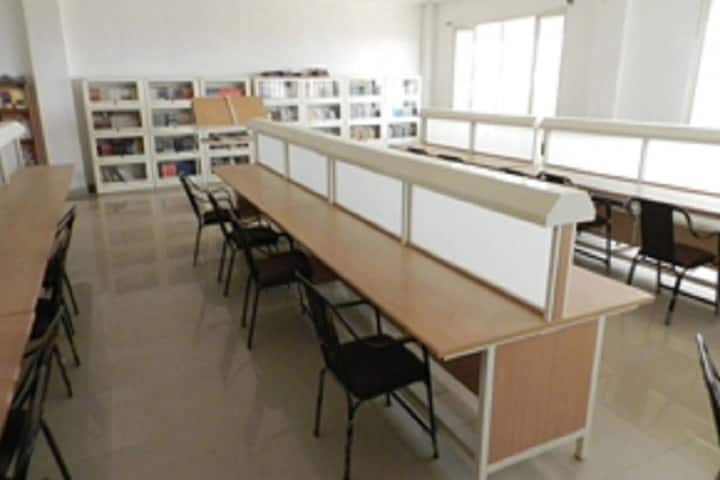 Gurukul Institute of Teacher's Training and Research campus in Suratgarh, Rajasthan, India — photo 3