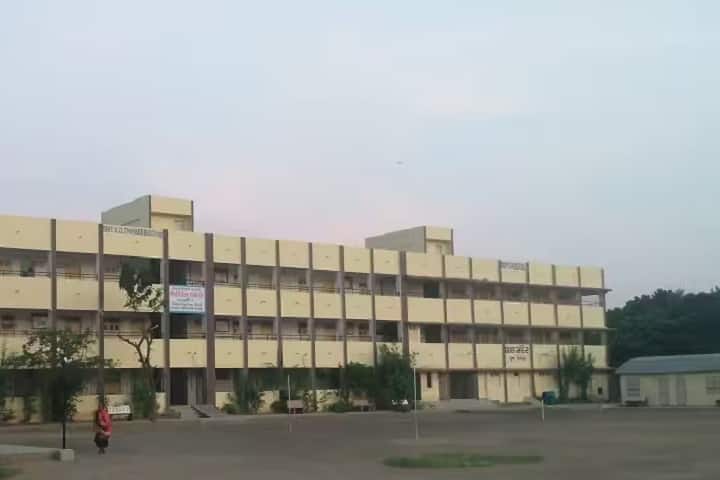 Smt VD Thacker College of Education campus in Kachchh, Gujarat, India — photo 1