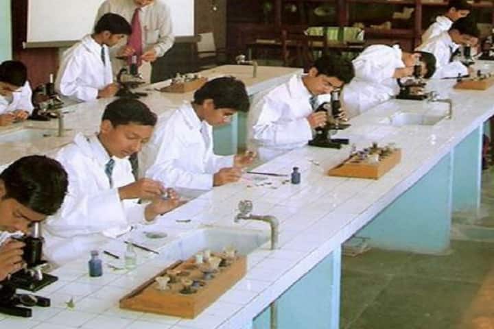 Smt VB Nandola B Ed College campus in Una, Gujarat, India — photo 5