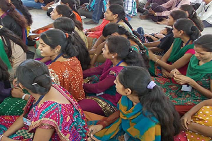 Gram Sarvajanik Education Trust B Ed College campus in Rajkot, Gujarat, India — photo 2