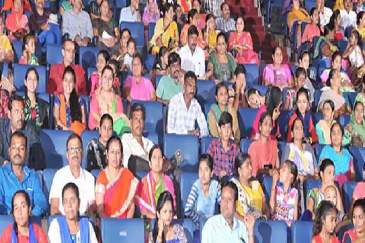 Shri Sanskardham B Ed College campus in Rajkot, Gujarat, India — photo 4