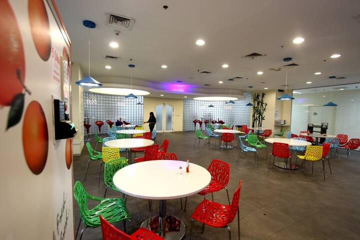 SP Jain School of Global Management campus in Dubai, United Arab Emirates, India — photo 3
